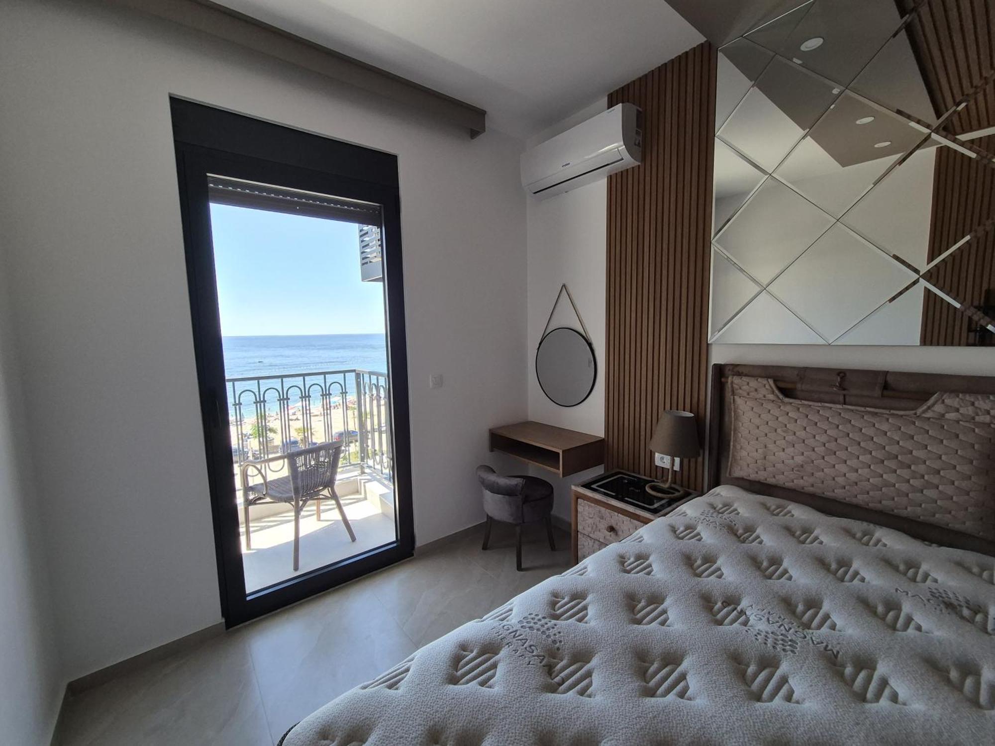 Vienna Luxury Apartments Dobra Voda Buitenkant foto