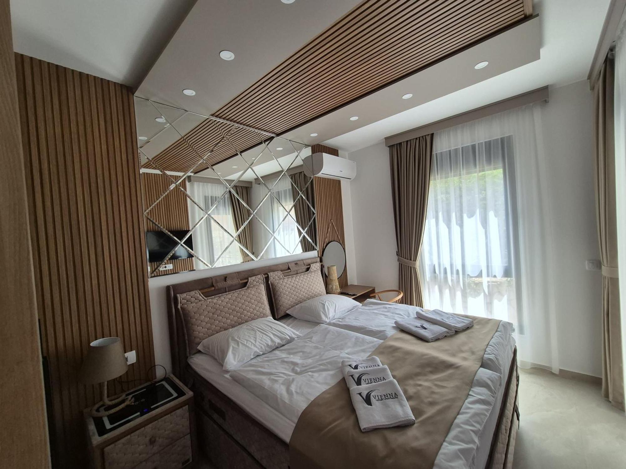 Vienna Luxury Apartments Dobra Voda Buitenkant foto