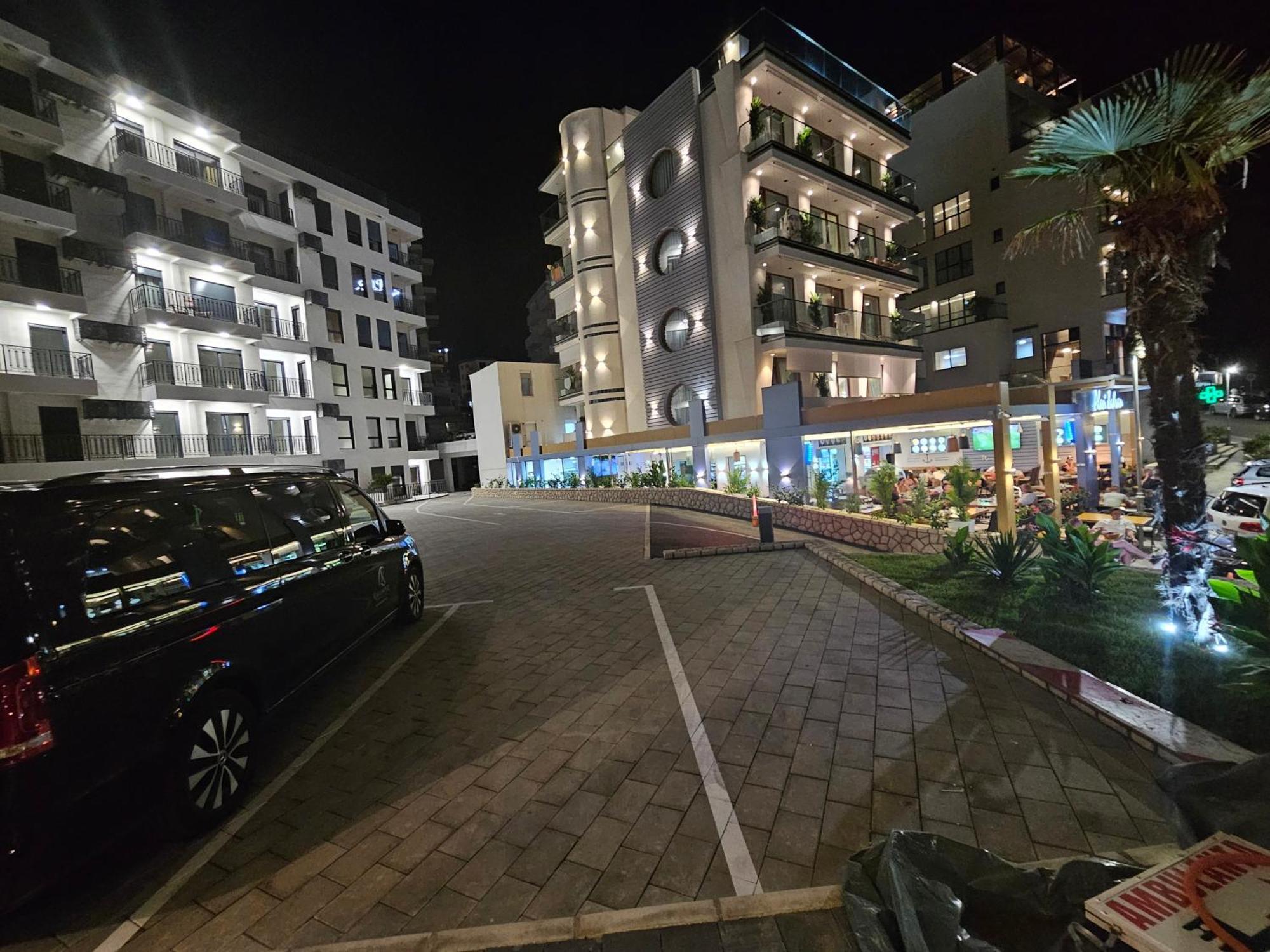 Vienna Luxury Apartments Dobra Voda Buitenkant foto