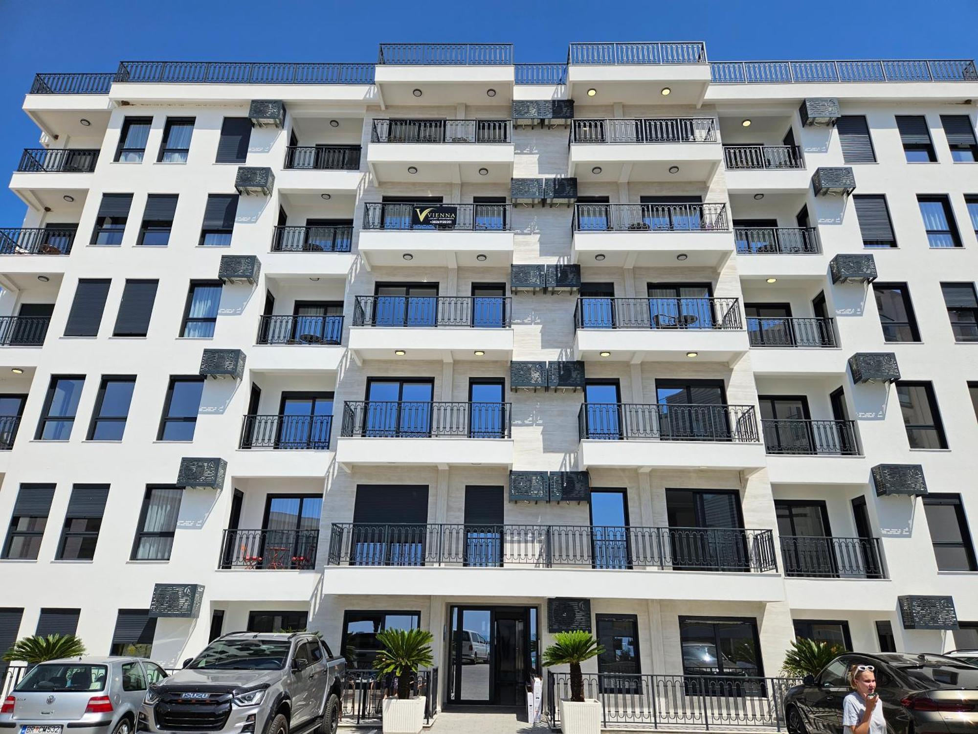 Vienna Luxury Apartments Dobra Voda Buitenkant foto