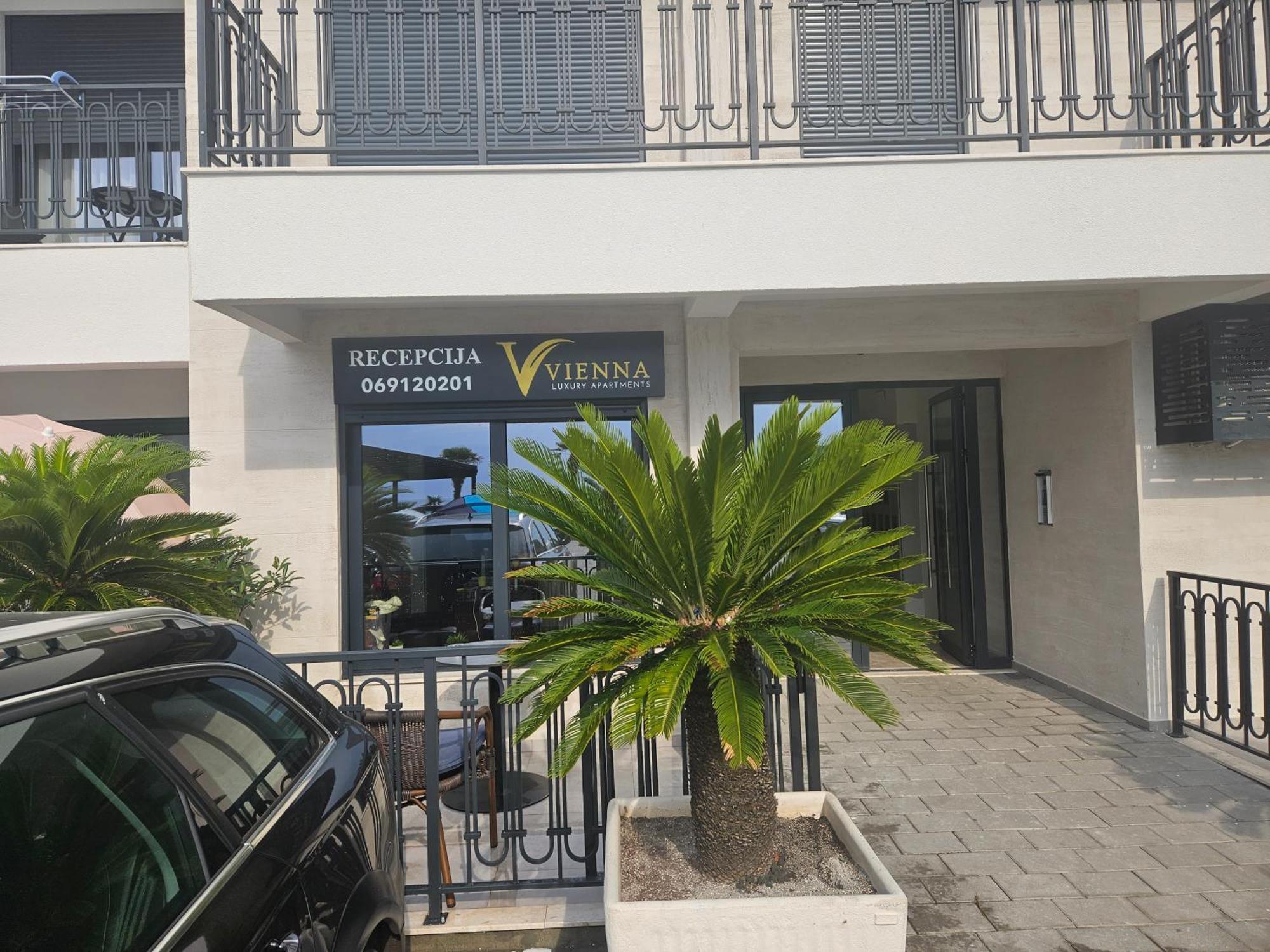 Vienna Luxury Apartments Dobra Voda Buitenkant foto
